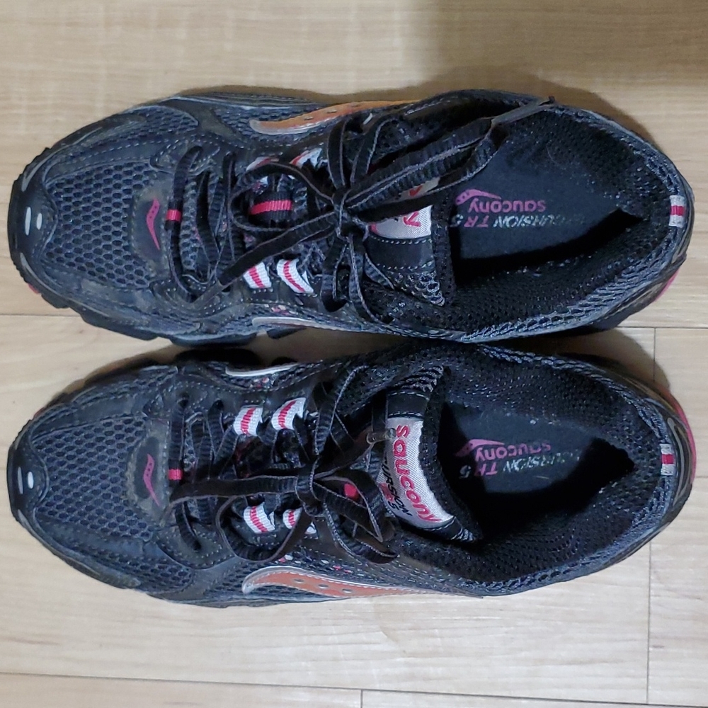 Saucony Grid Excursion Trail Running Sneakers - image 6